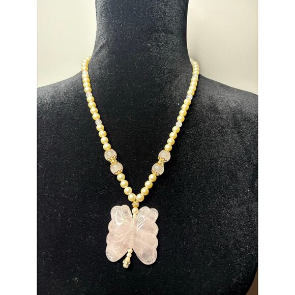 Vintage Rose Quartz Butterfly And Ivory Pearls Necklace - Picture 2 of 5